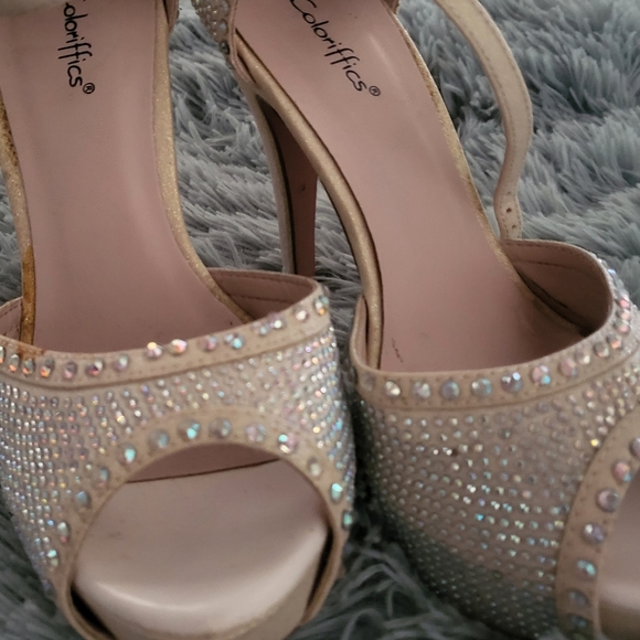Coloriffics sparkly high heels. Size 6 - Picture 2 of 7